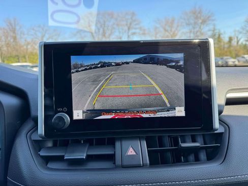 Used 2023 Toyota RAV4 LE image 30