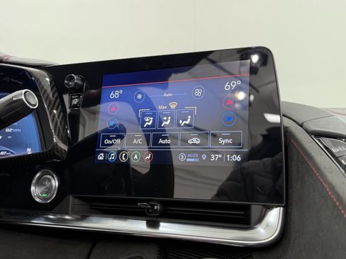 Used 2021 Chevrolet Corvette 3Lt w/ Z51 Performance Package image 42
