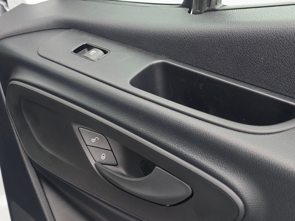 New 2026 Mercedes-Benz Sprinter 2500 image 19