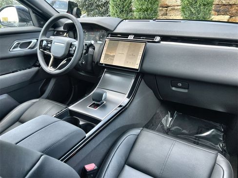 Certified 2025 Land Rover Range Rover Velar Dynamic SE image 14