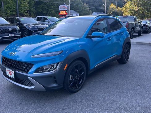 Used 2022 Hyundai Kona Limited image 4