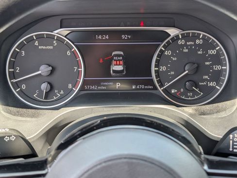 Certified 2023 Nissan Rogue SV FWD image 21