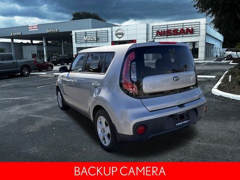 Used 2018 Kia Soul Base w/ Convenience Package image 6