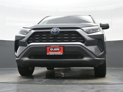 Used 2022 Toyota RAV4 LE AWD/4WD image 25