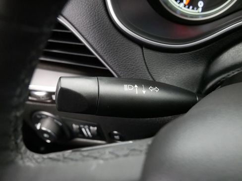 Certified 2022 Jeep Cherokee Trailhawk w/ Premium Leather Package image 29