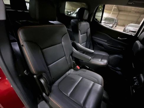 Used 2023 GMC Acadia AT4 w/ Technology Package image 25