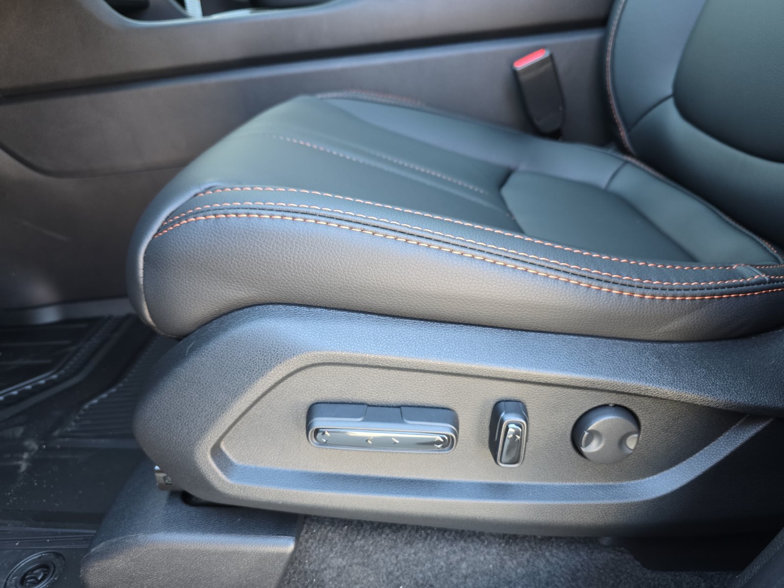 New 2026 Honda Pilot TrailSport image 29