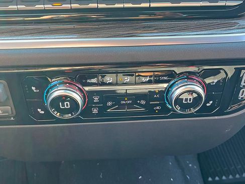 New 2026 GMC Sierra 1500 Elevation image 15