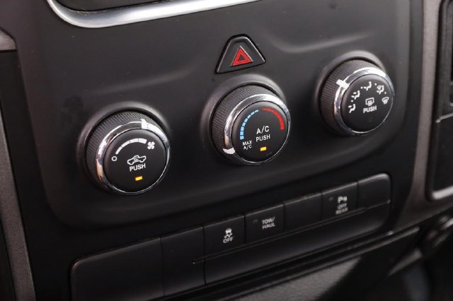 Used 2016 RAM 2500 Tradesman w/ Chrome Appearance Group AWD/4WD image 17