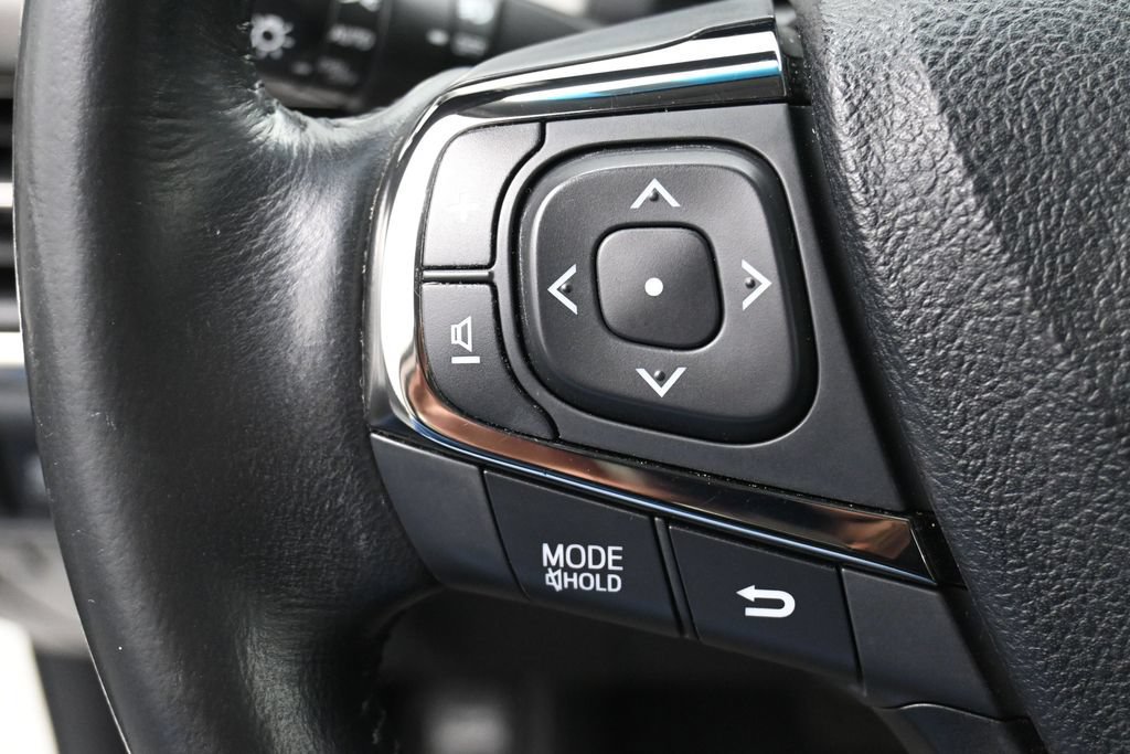 Used 2013 Toyota Avalon Limited FWD image 11