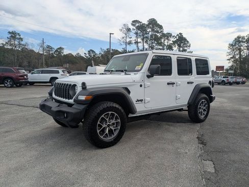 New 2026 Jeep Wrangler Unlimited Sport AWD/4WD image 9
