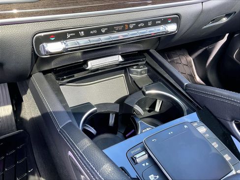 Used 2022 Mercedes-Benz GLE 350 image 36