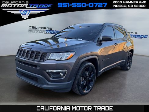 Used 2019 Jeep Compass Altitude image 1