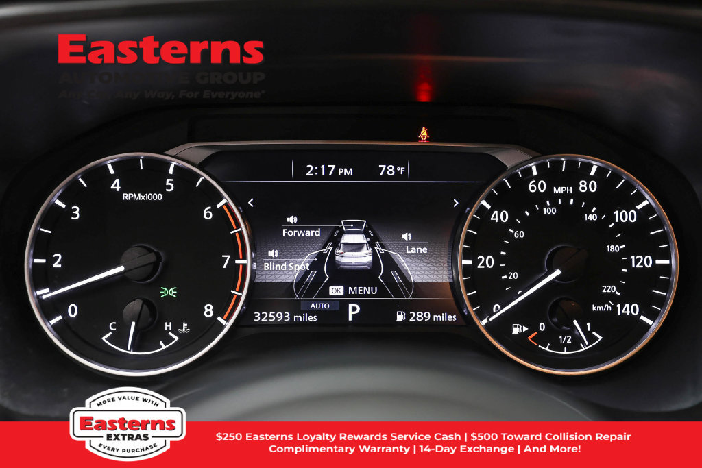 Used 2023 Nissan Rogue S AWD/4WD image 19