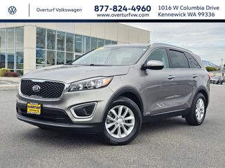 Used 2017 Kia Sorento LX w/ LX Convenience Package video 1