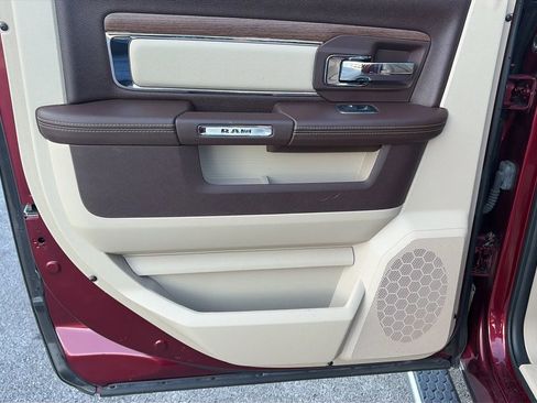 Used 2017 RAM 1500 Laramie w/ Convenience Group image 17