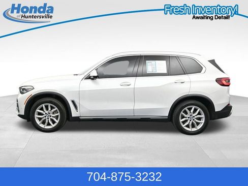 Used 2023 BMW X5 xDrive40i w/ Premium Package AWD/4WD image 5