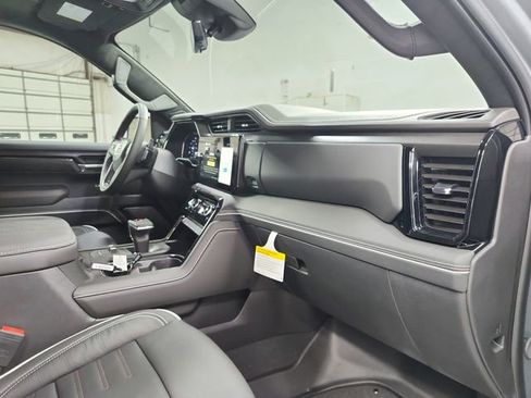 New 2026 GMC Sierra 1500 AT4X image 38