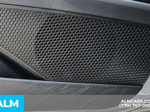 Used 2025 Hyundai Elantra Sport image 48