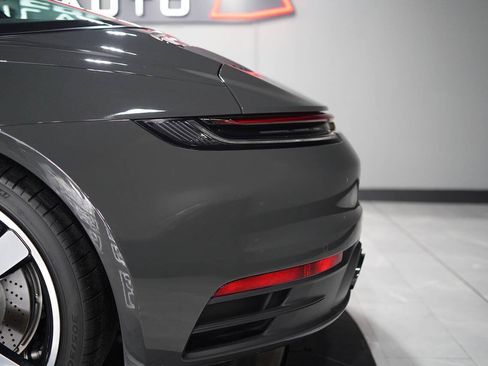 Used 2021 Porsche 911 Targa 4S Heritage Design AWD/4WD image 24