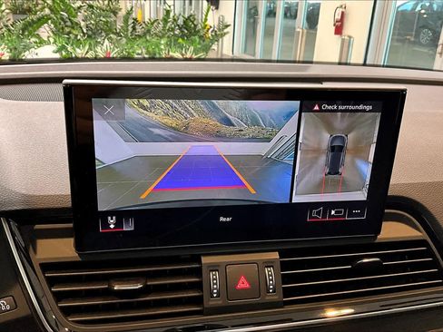 Certified 2023 Audi Q5 2.0T Premium Plus w/ Premium Plus Package image 29