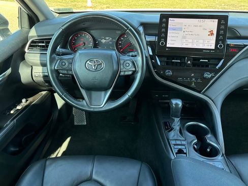 Used 2024 Toyota Camry XSE image 9