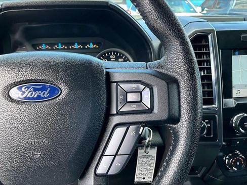 Used 2016 Ford F150 XLT w/ Equipment Group 302A Luxury RWD image 24