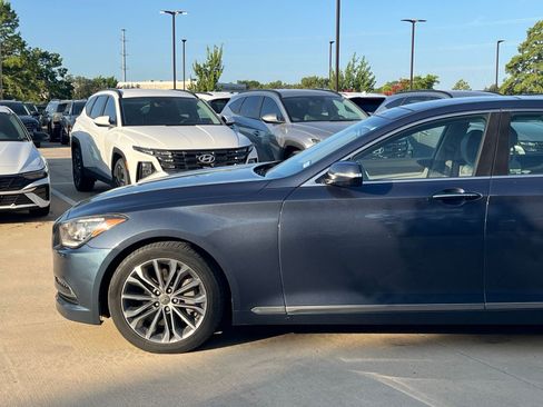Used 2015 Hyundai Genesis 3.8 w/ Option Group 02 AWD/4WD image 7