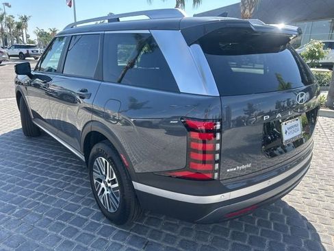 New 2026 Hyundai Palisade FWD Hybrid image 3