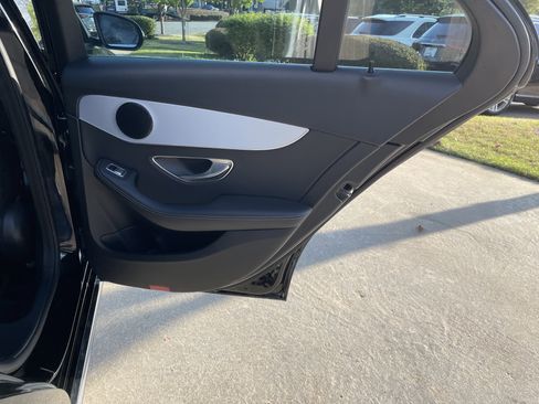 Used 2020 Mercedes-Benz C 300 Sedan image 42