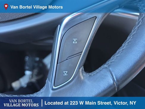 Used 2021 Cadillac XT5 Luxury w/ LPO, Floor Liner Package image 18