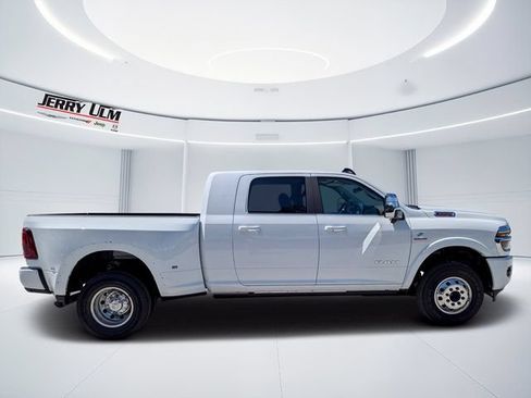 New 2026 RAM 3500 Longhorn AWD/4WD image 2