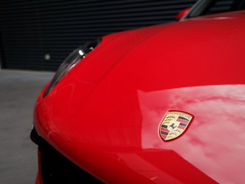 New 2025 Porsche Macan image 26