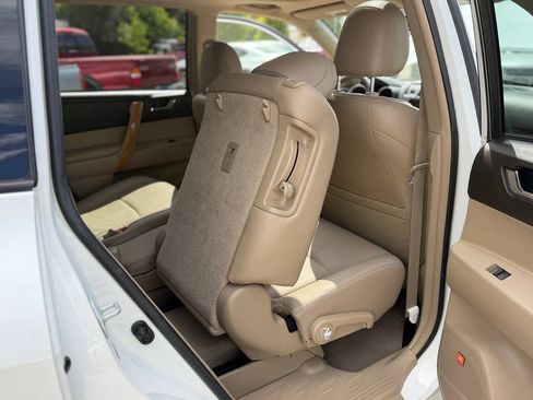 Used 2010 Toyota Highlander Limited AWD/4WD image 69