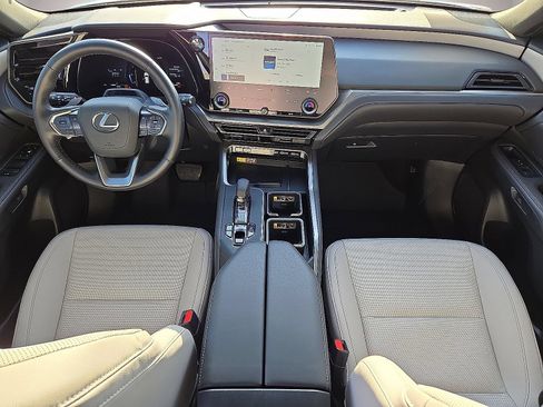 Used 2026 Lexus TX 350 AWD w/ Technology Package image 17