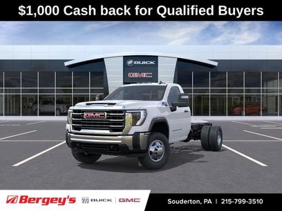 New 2026 GMC Sierra 3500 Pro w/ Convenience Package