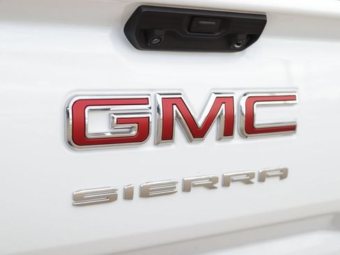 Used 2025 GMC Sierra 1500 Elevation w/ Elevation Premium Package AWD/4WD image 33