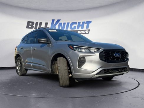 Certified 2023 Ford Escape ST-Line w/ Tech Pack #1 image 7
