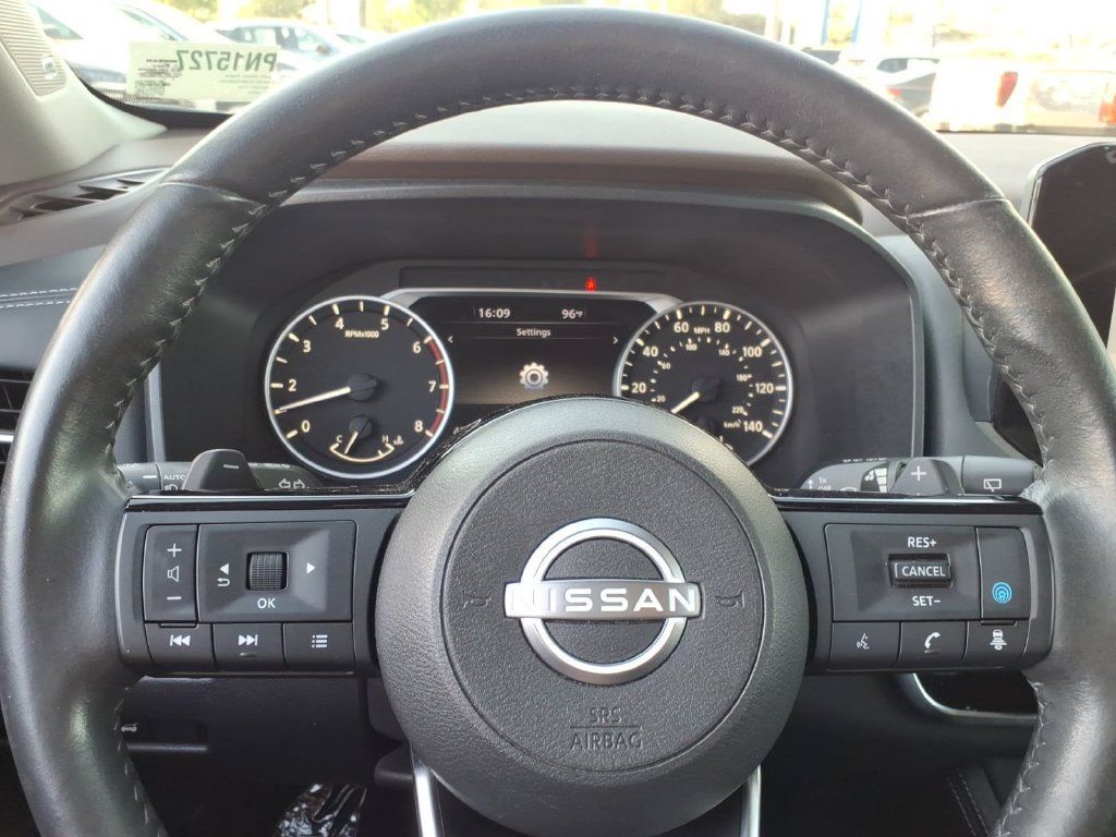Certified 2023 Nissan Rogue SL w/ SL Premium Package FWD image 11