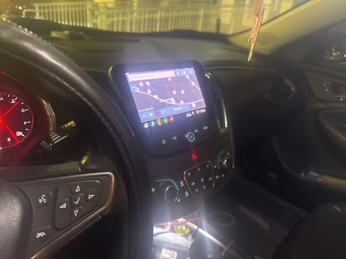 Used 2020 Chevrolet Malibu Premier image 20