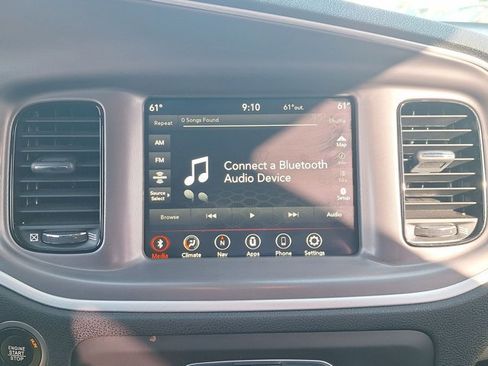 Used 2022 Dodge Charger R/T w/ Driver Convenience Group image 12