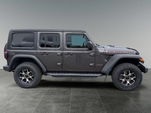 Used 2020 Jeep Wrangler Unlimited Rubicon w/ LED Lighting Group AWD/4WD image 9