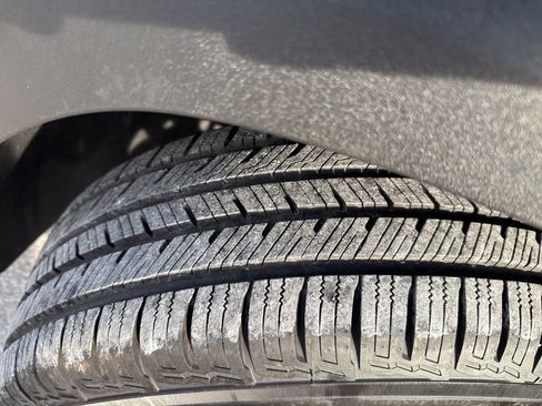 Used 2018 GMC Terrain SLE image 28