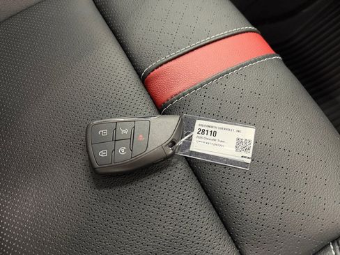 New 2026 Chevrolet Traverse RS w/ LPO, Floor Liner Package image 34