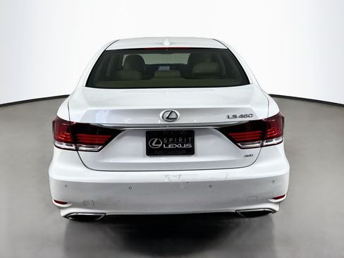 Used 2014 Lexus LS 460 AWD w/ Comfort Package image 6