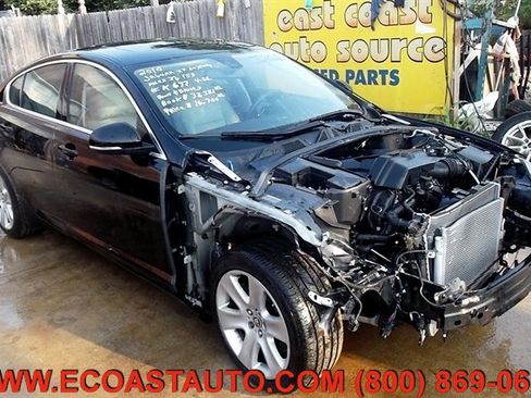 Used 2010 Jaguar XF Luxury image 1