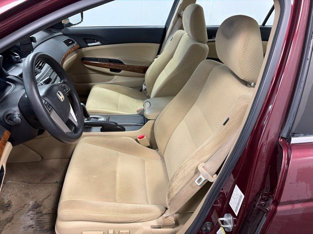 Used 2011 Honda Accord EX image 21