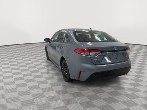 Used 2024 Toyota Corolla LE FWD image 5