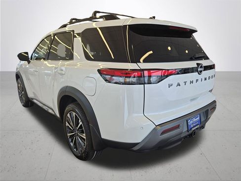 New 2026 Nissan Pathfinder Platinum w/ Cargo Package AWD/4WD image 10
