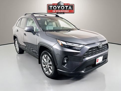 Certified 2022 Toyota RAV4 XLE Premium image 1